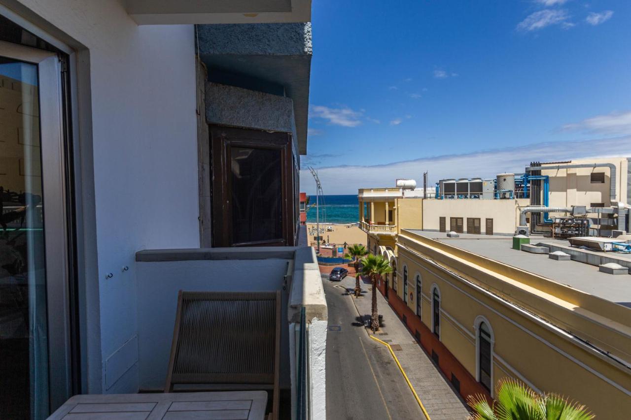 Hola Beach Suite لاس بالماس دي غران كاناريا المظهر الخارجي الصورة